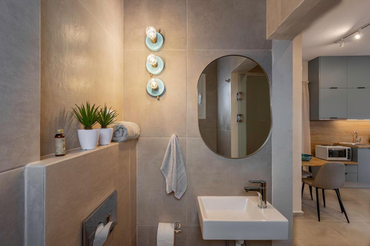 Thea Small House Ксанти Экстерьер фото