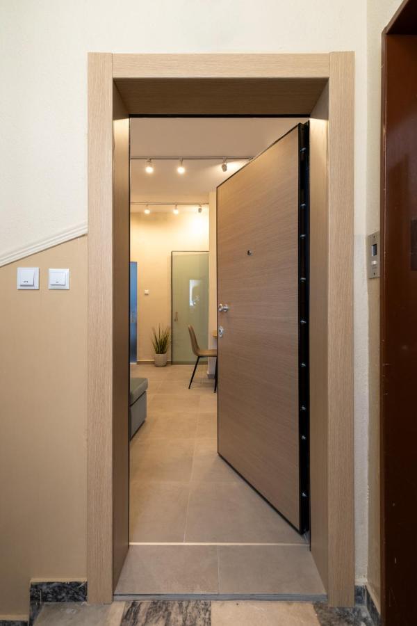 Thea Small House Ксанти Экстерьер фото